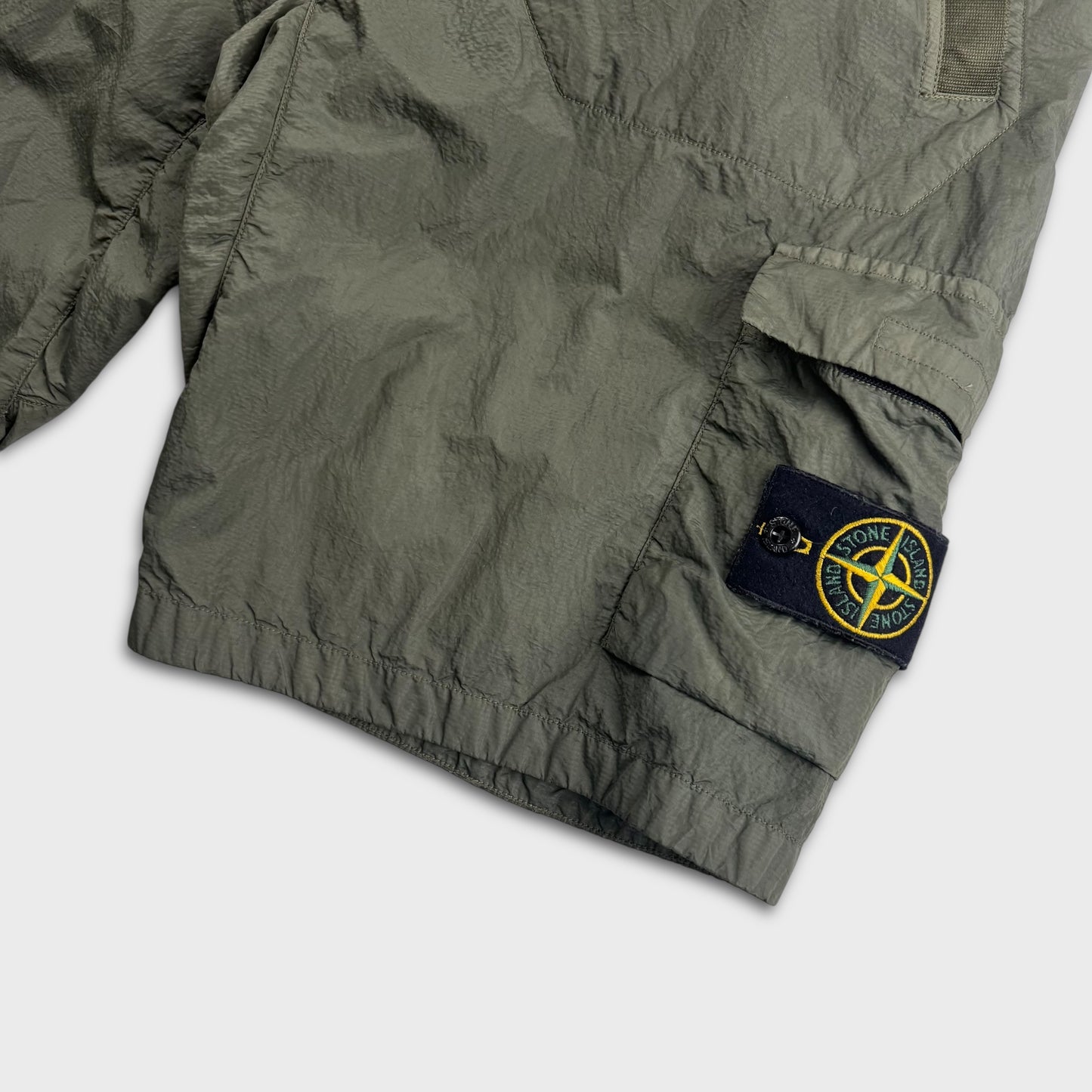 Stone Island Nylon Seersucker Cargo Shorts W33