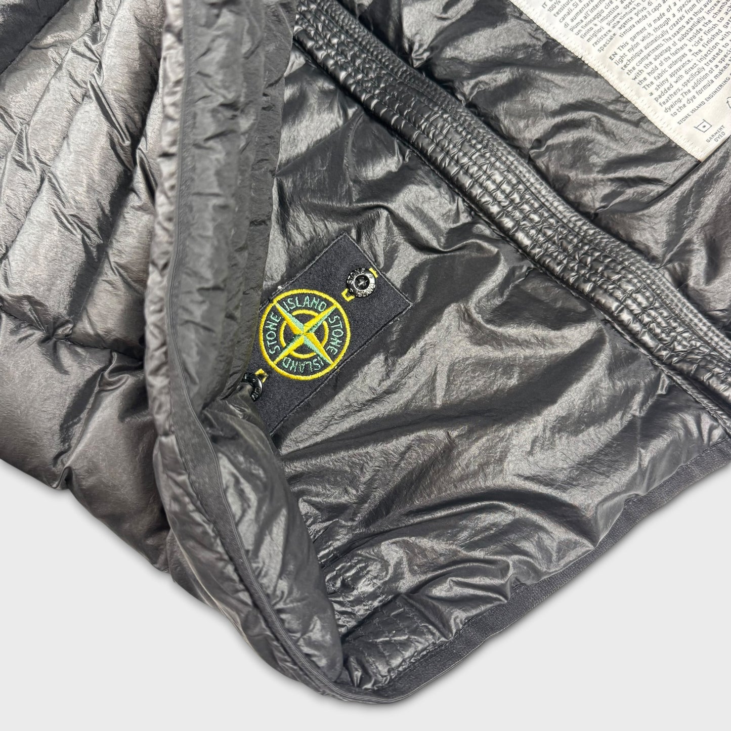 Stone Island Look Woven Chambers R-Nylon Down Jacket M
