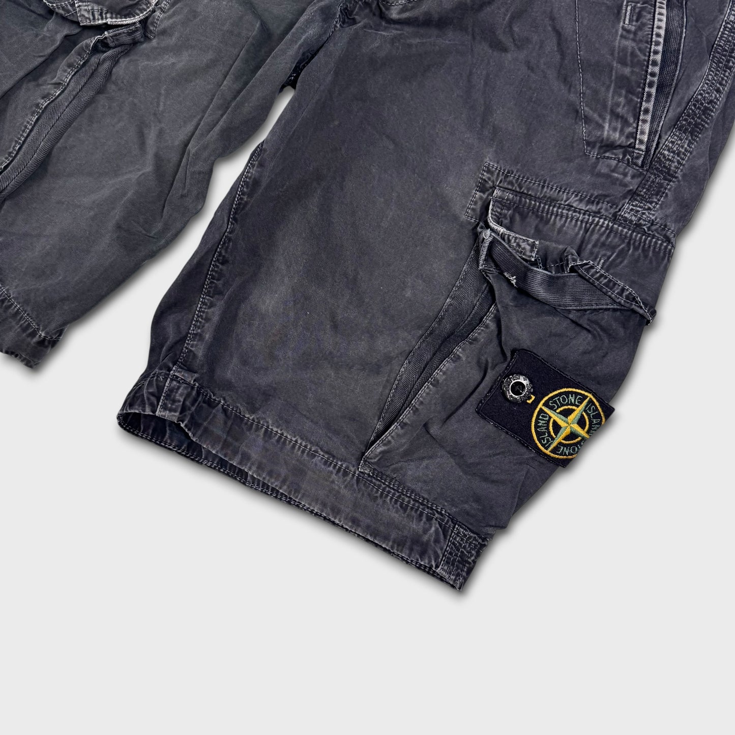 Stone Island Old-Dye Cargo Shorts W30
