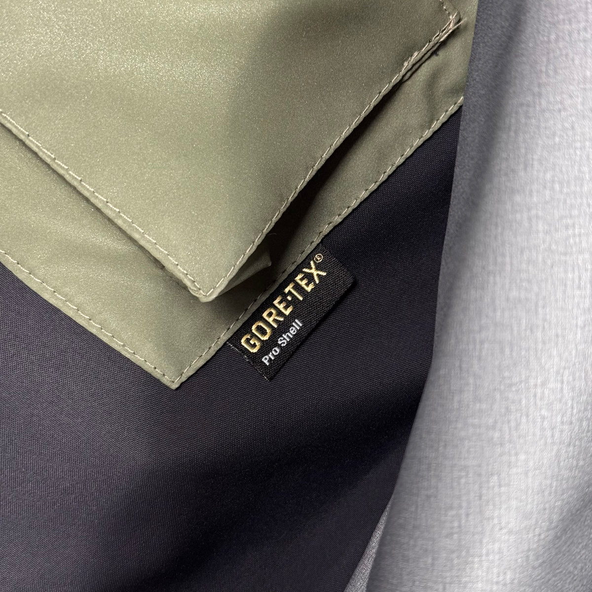Stone Island Shadow Project Goretex Stealth Jacket Reflective Parka NEW XL