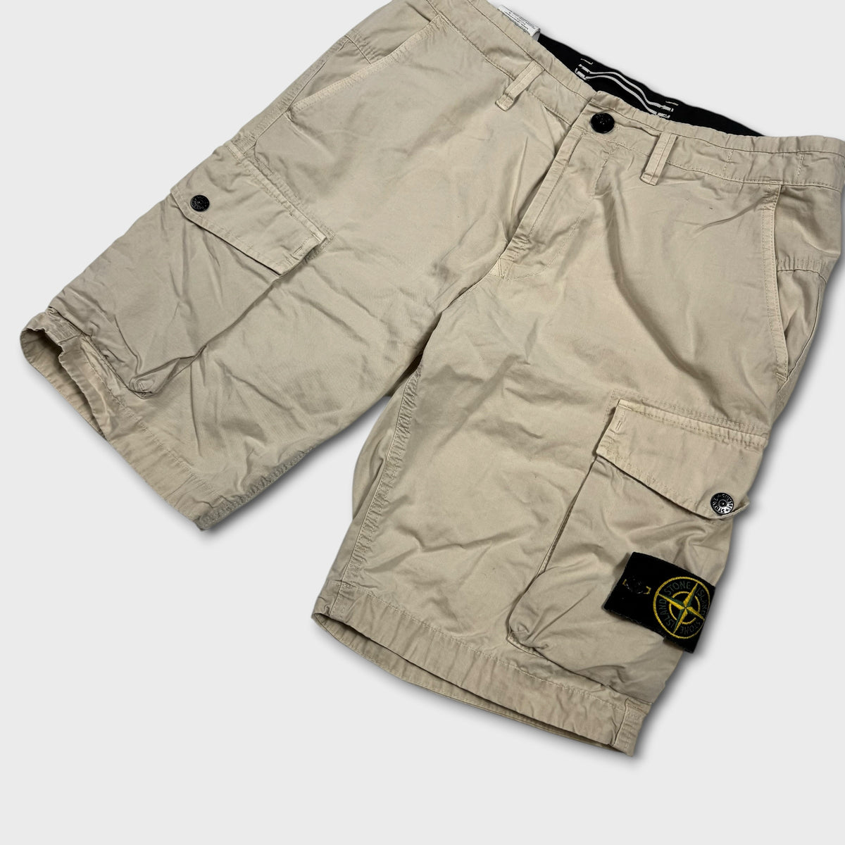 Stone Island Badge Cargo Shorts W32