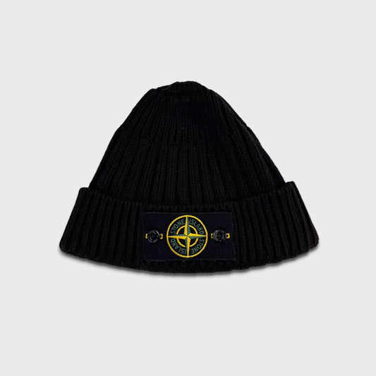 Stone Island Black Badge Ribbed Beanie