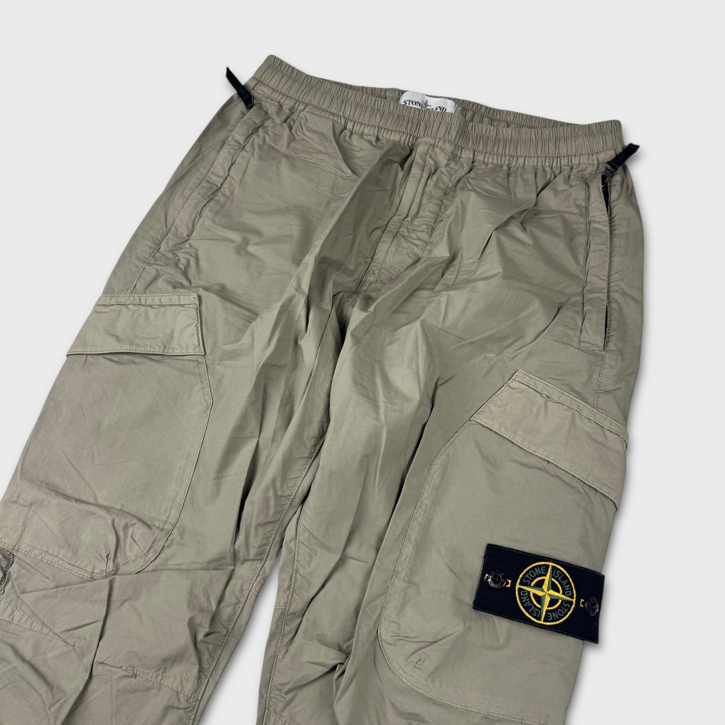 Stone Island Tela Badge Cargo Pants W30