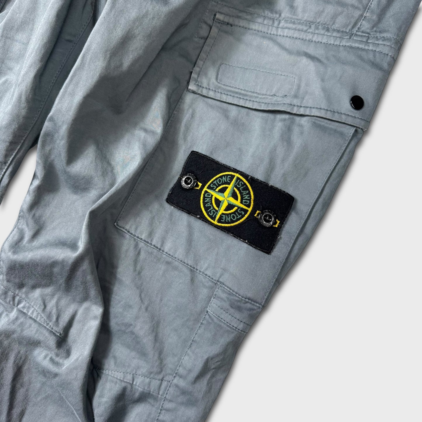 Stone Island Badge Cargo Pants W30