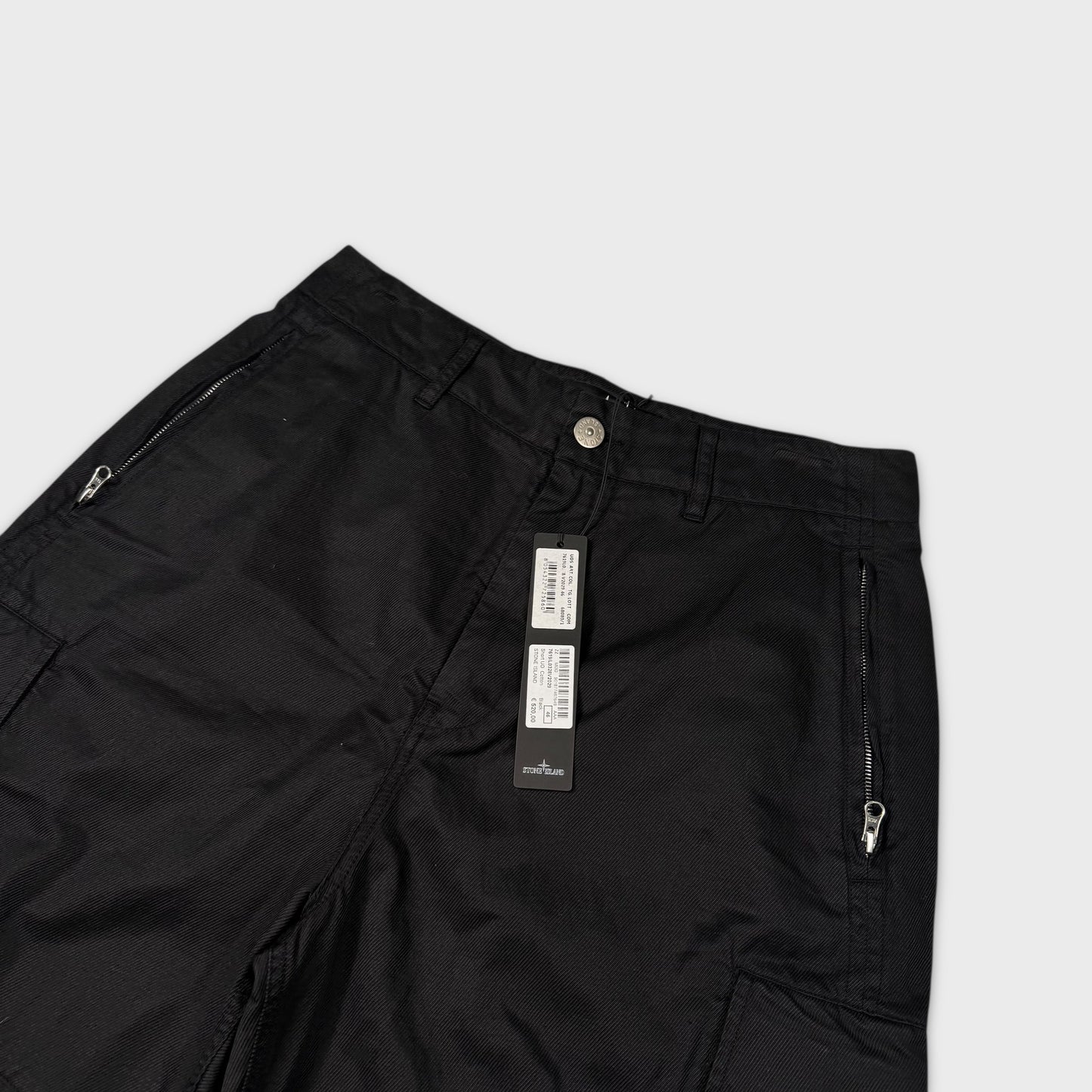 Stone Island Shadow Project Badge Shorts BNWT S/M