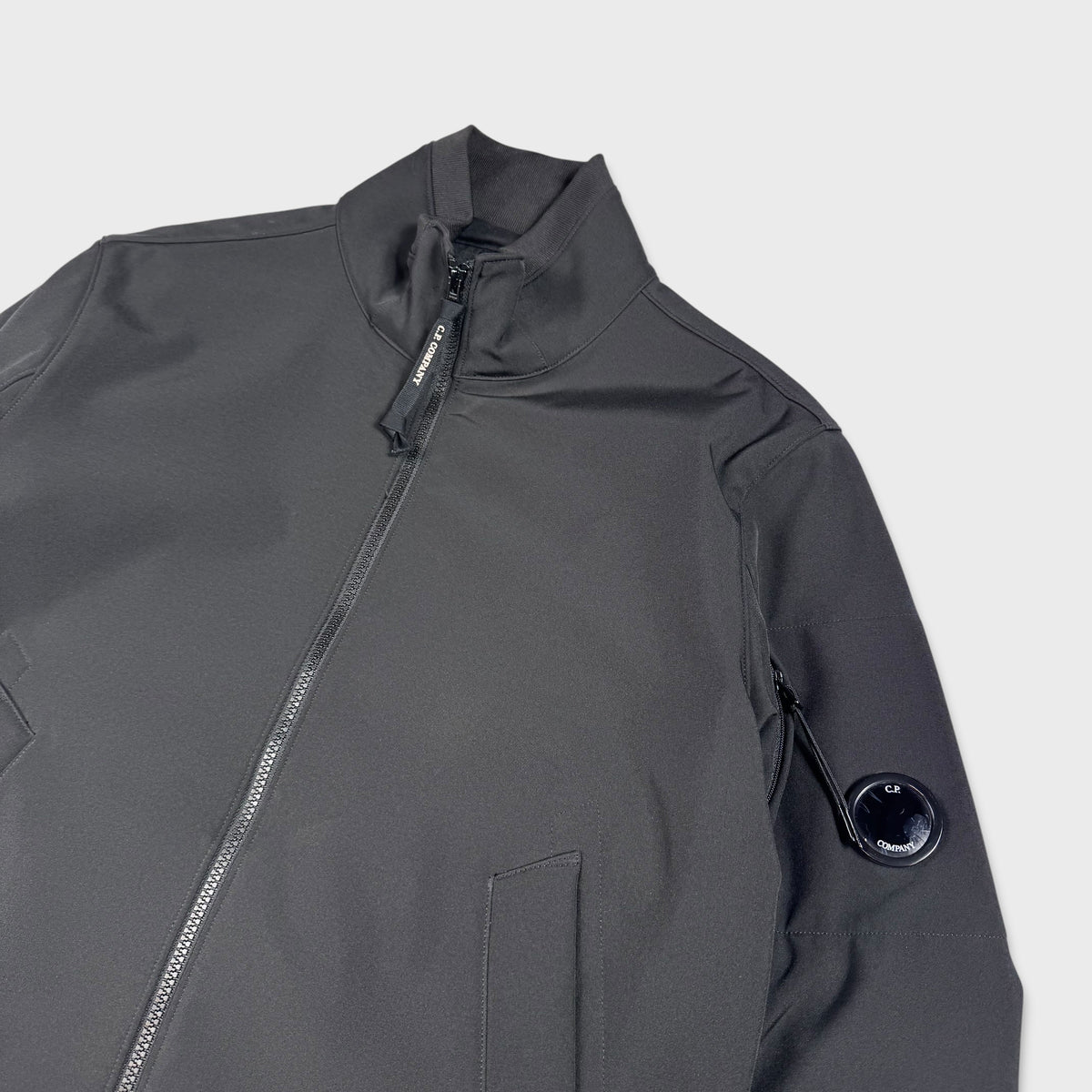 CP Company Black Shell-R Jacket M