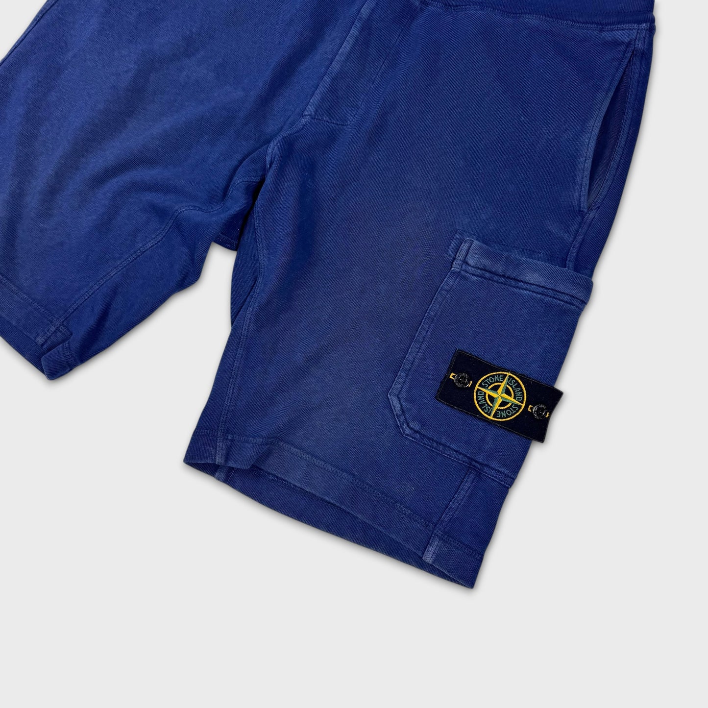 Stone Island Navy Cotton Badge Shorts L