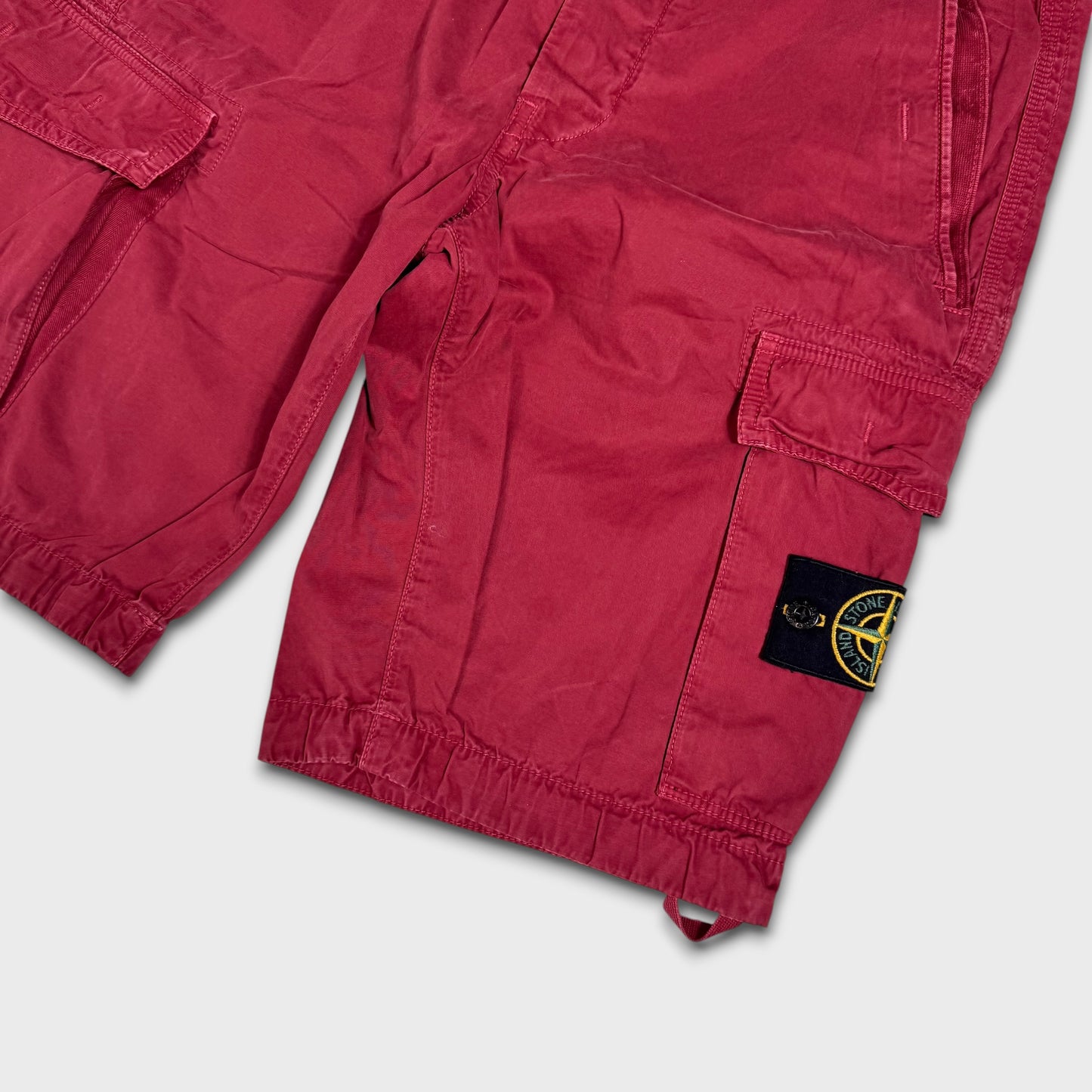 Stone Island Badge Cargo Shorts W30