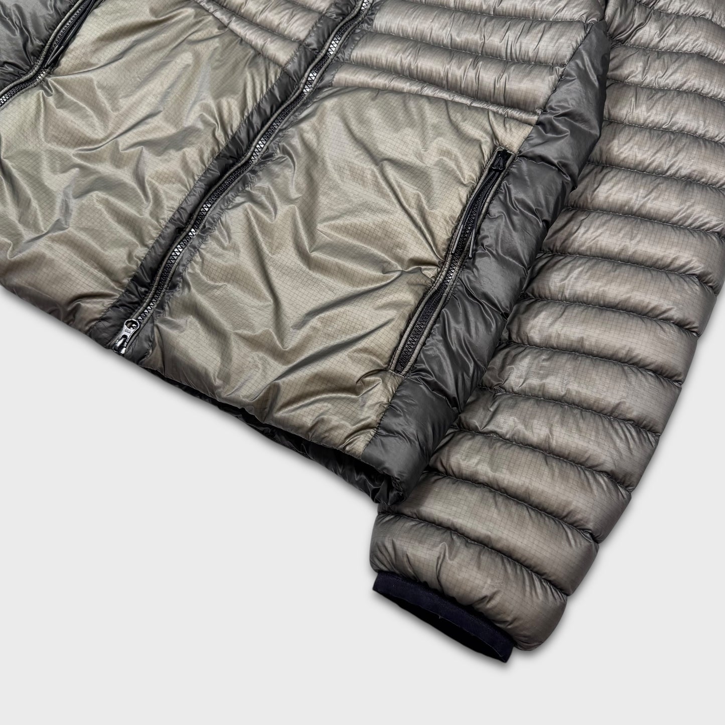 CP Company DD Shell Goggle Puffer Jacket M