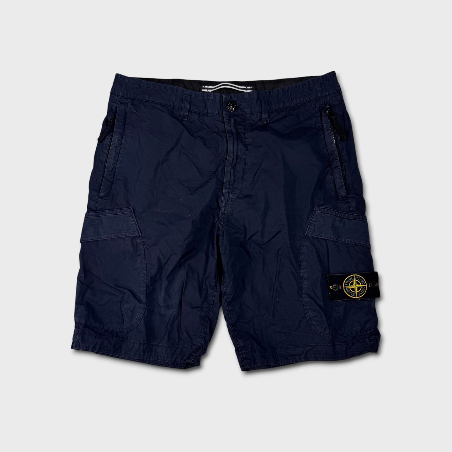 Stone Island Badge Cargo Shorts W32