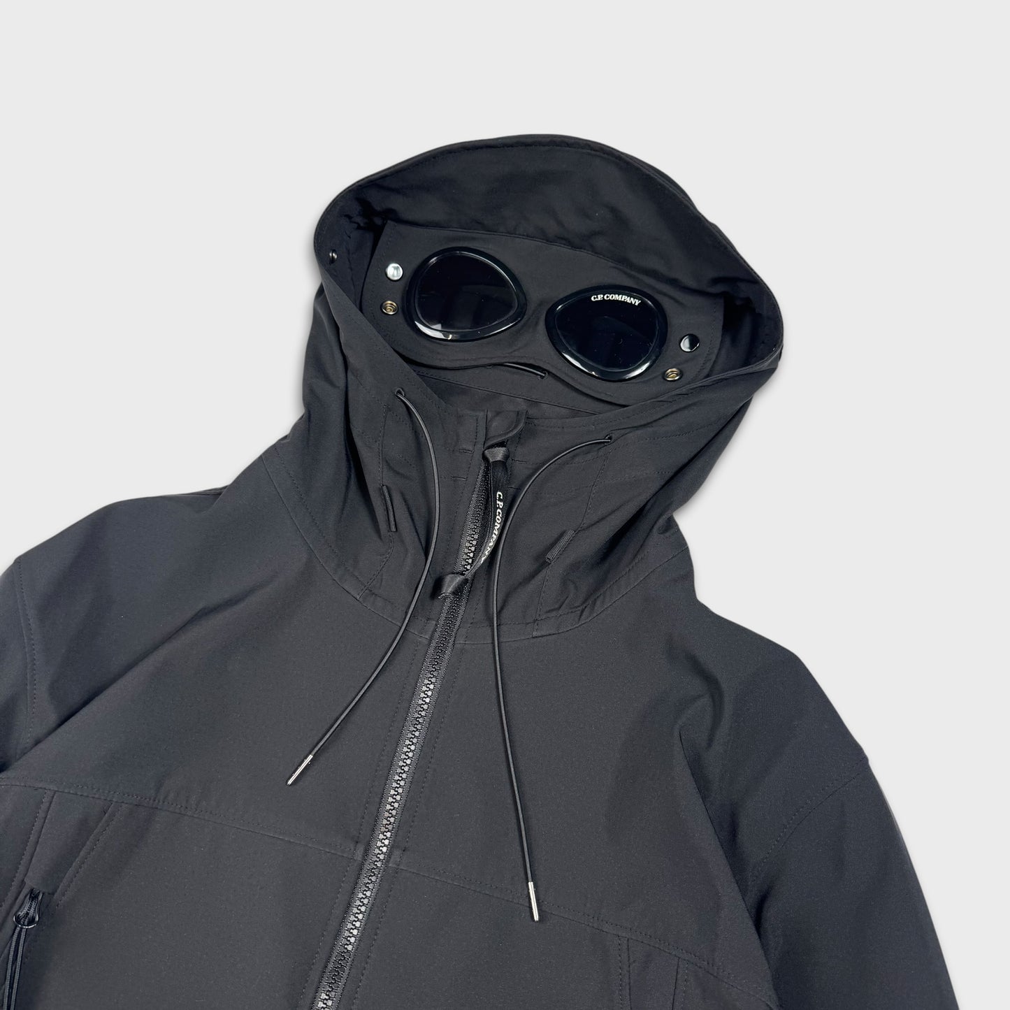 CP Company Black Goggle Soft Shell-R Jacket L