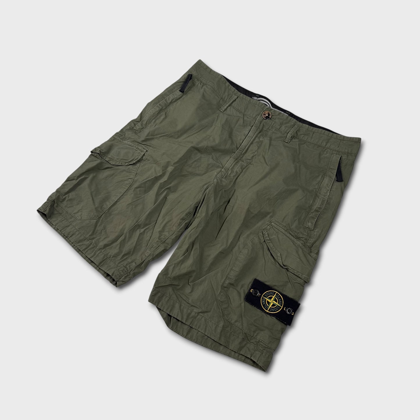 Stone Island Badge Cargo Shorts W31