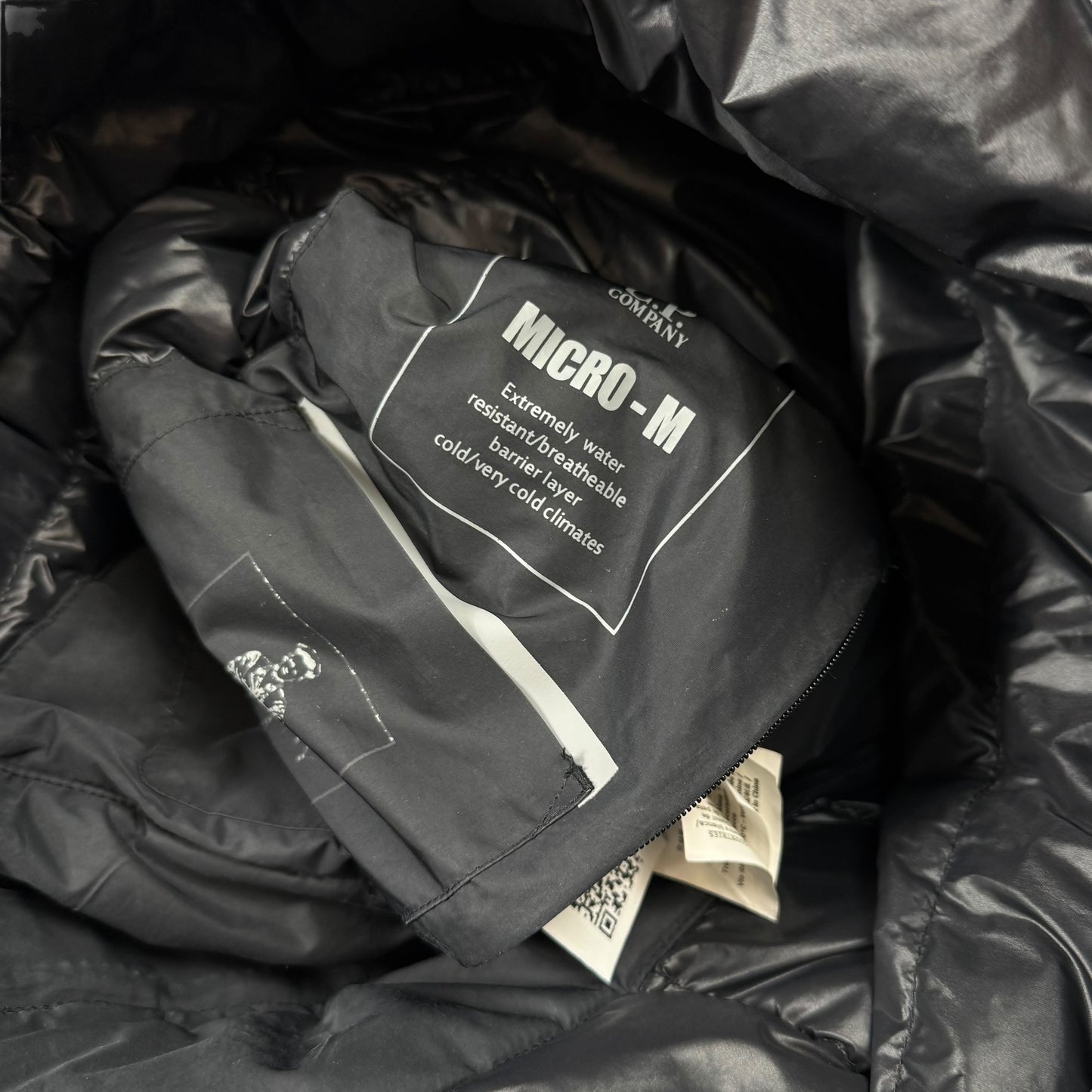 CP Company Black Micro-M Weather-Resistant Padded Parka Jacket L