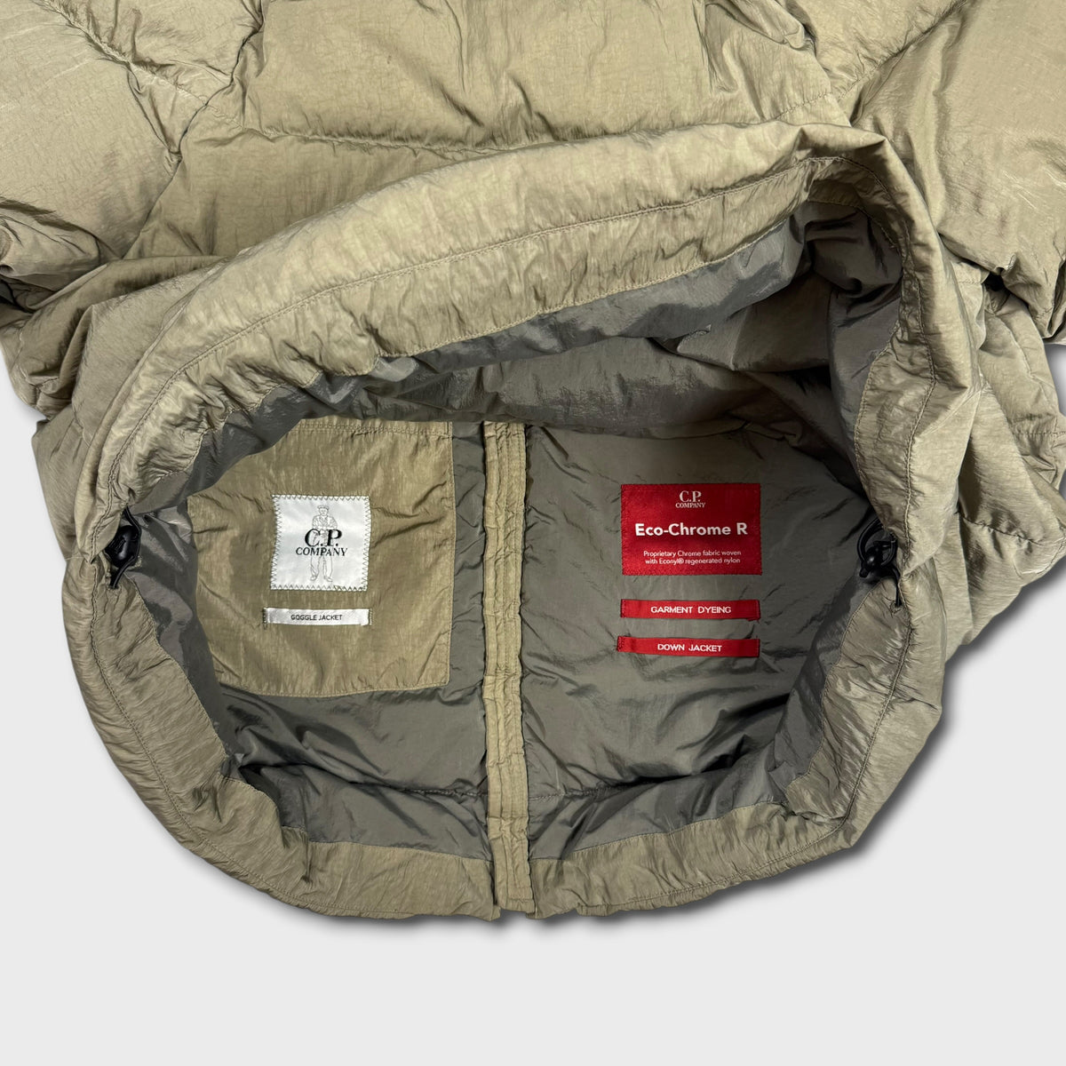 CP Company Eco Chrome-R Goggle Hood Puffer Jacket M