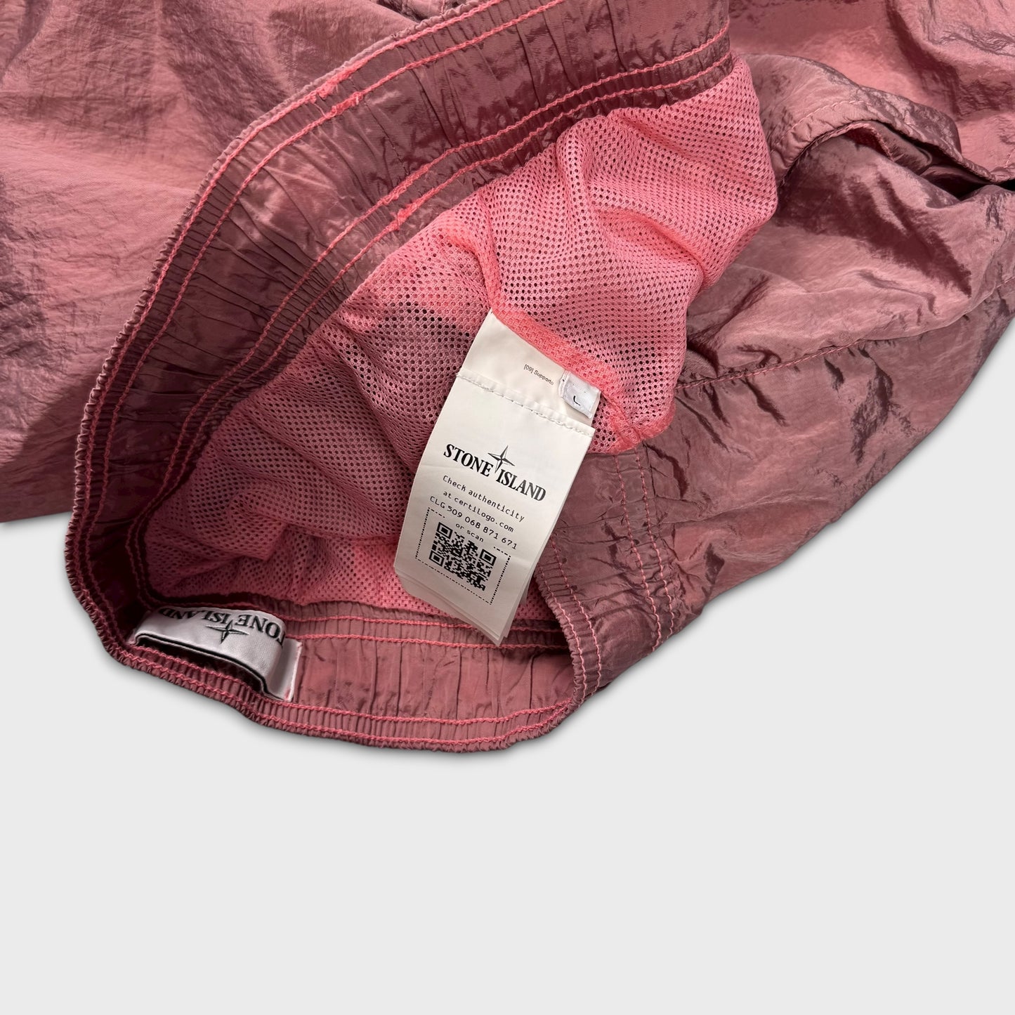 Stone Island Coral Pink Nylon Metal Shorts L