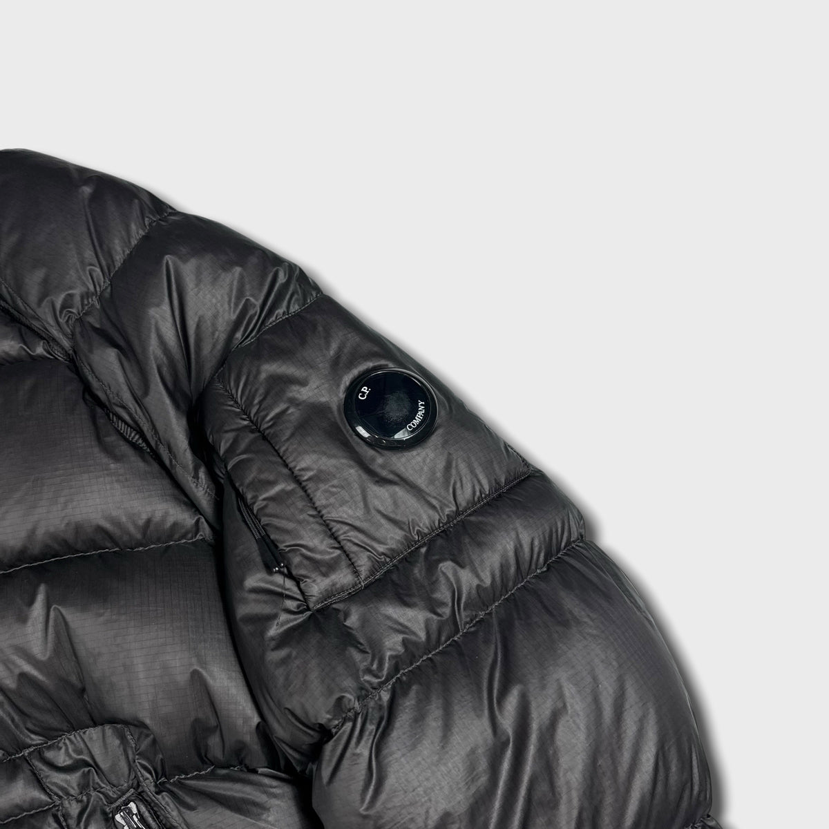 CP Company DD Shell Puffer Jacket L