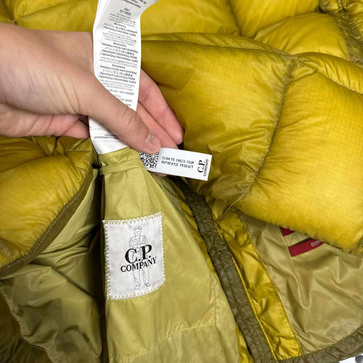 CP Company DD Shell Puffer Jacket M