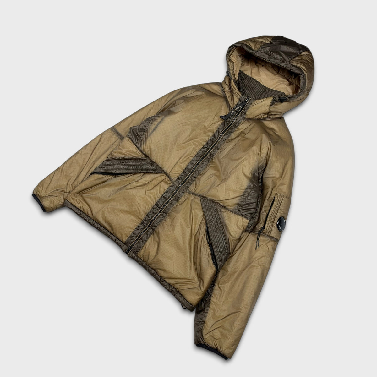 CP Company Outline Puffer Lens Jacket NEW XL