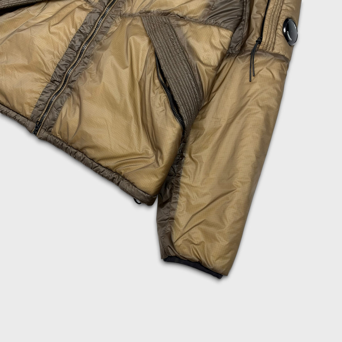 CP Company Outline Puffer Lens Jacket NEW XL