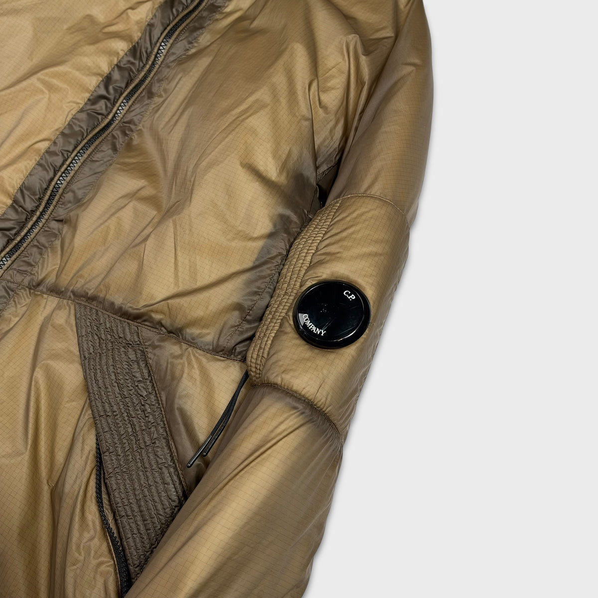 CP Company Outline Puffer Lens Jacket NEW XL