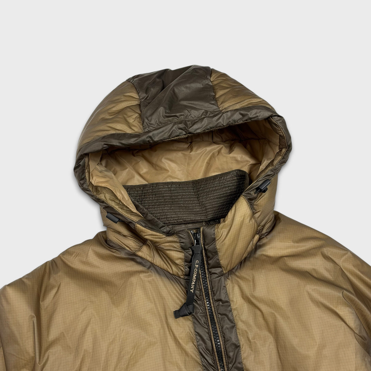 CP Company Outline Puffer Lens Jacket NEW XL