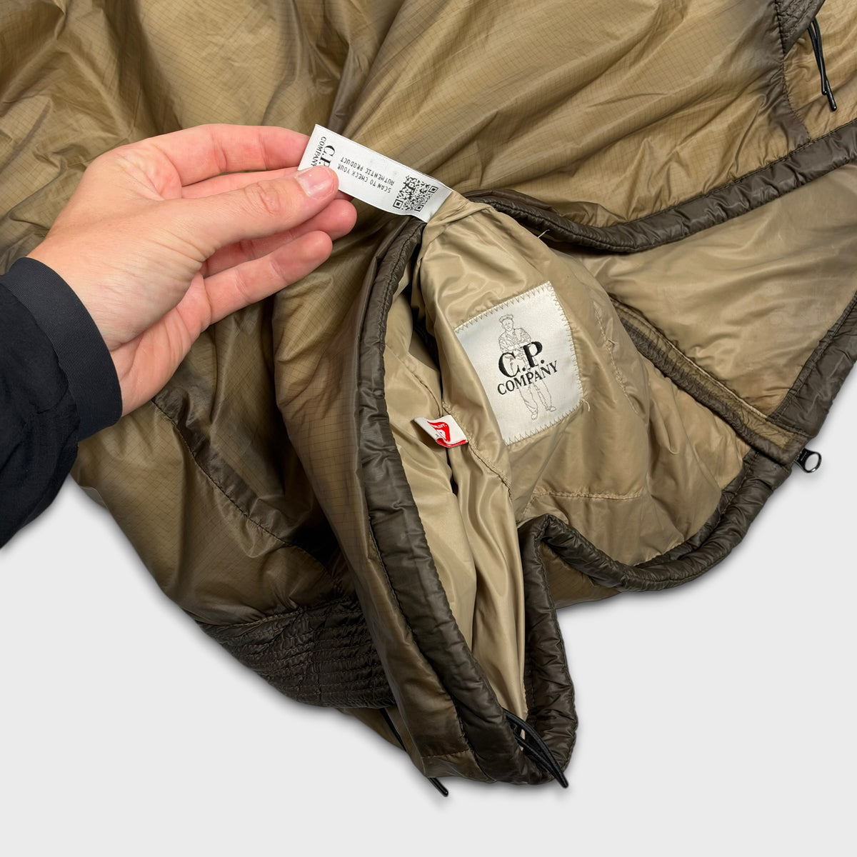 CP Company Outline Puffer Lens Jacket NEW XL